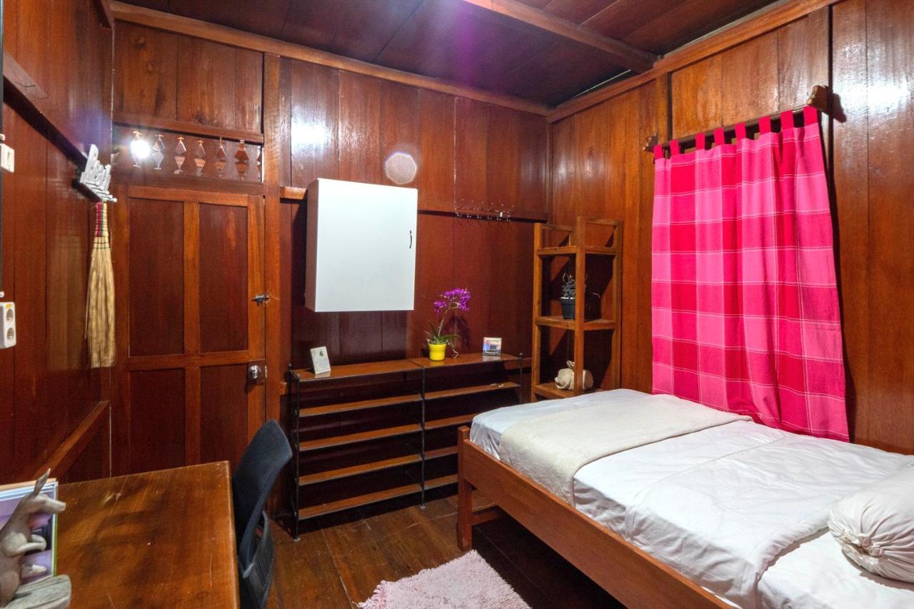 Rumah Kayu Sulawesi Antique Бедуґул Екстер'єр фото