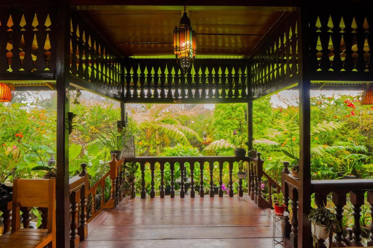 Rumah Kayu Sulawesi Antique Бедуґул Екстер'єр фото